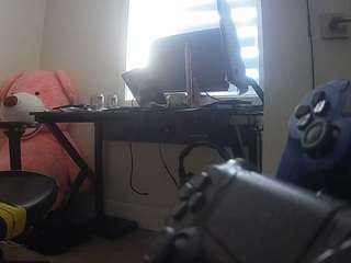 voyeurcam-sexy-little-ana-01