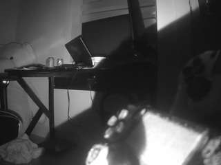 voyeurcam-sexy-little-ana-01