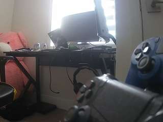 voyeurcam-sexy-little-ana-01
