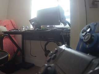voyeurcam-sexy-little-ana-01