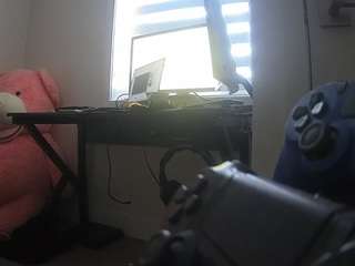 voyeurcam-sexy-little-ana-01