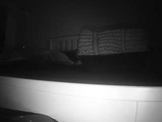 voyeurcam-sexy-little-ana-01