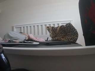 voyeurcam-sexy-little-ana-01