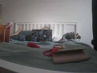 voyeurcam-sexy-little-ana-01