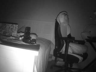 voyeurcam-sexy-little-ana-01