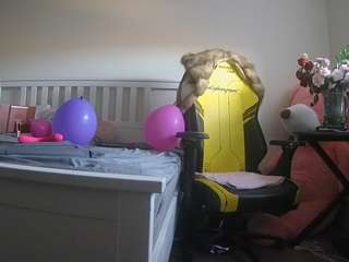 voyeurcam-sexy-little-ana-01 camsoda