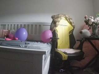 voyeurcam-sexy-little-ana-01