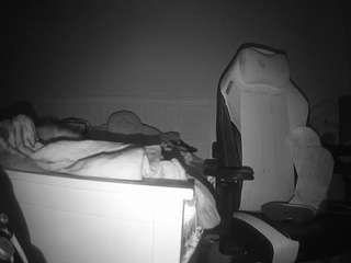 voyeurcam-sexy-little-ana-01