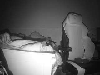 voyeurcam-sexy-little-ana-01