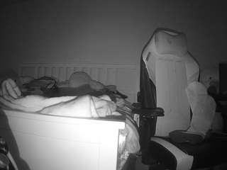 voyeurcam-sexy-little-ana-01