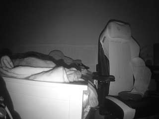 voyeurcam-sexy-little-ana-01