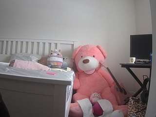 voyeurcam-sexy-little-ana-01 Profile Image