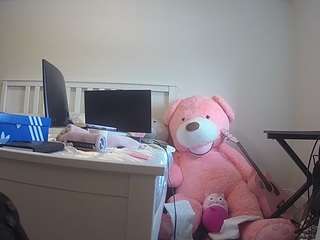 voyeurcam-sexy-l... Live Webcam on CamSoda