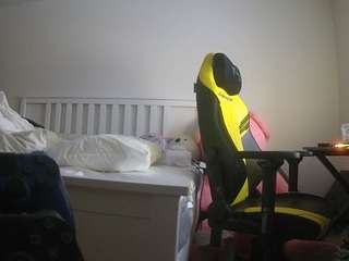 voyeurcam-sexy-little-ana-01 webcam model