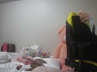 voyeurcam-sexy-l... Live Webcam on CamSoda