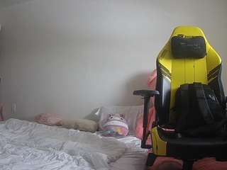 voyeurcam-sexy-little-ana-01 webcam