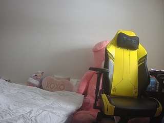 voyeurcam-sexy-little-ana-01