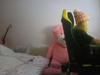 voyeurcam sexy little ana