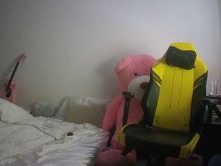 voyeurcam-sexy-little-ana-01 webcam