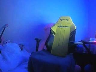 voyeurcam-sexy-little-ana-01 webcam model