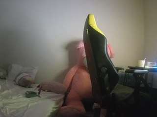 voyeurcam-sexy-little-ana-01