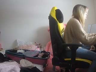 voyeurcam sexy little ana