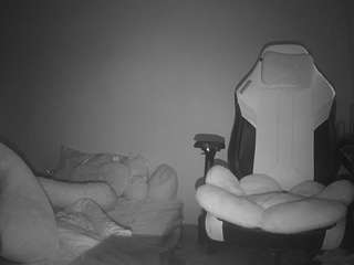 voyeurcam-sexy-little-ana-01 webcam model