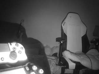 voyeurcam-sexy-little-ana-01