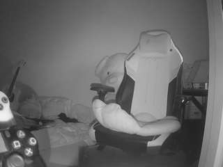 voyeurcam-sexy-little-ana-01