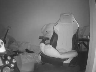 voyeurcam-sexy-little-ana-01