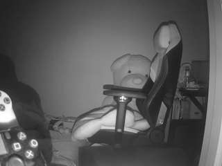 voyeurcam-sexy-little-ana-01