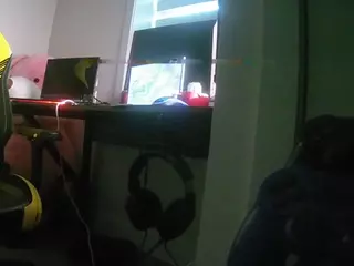 voyeurcam sexy little ana's Live Sex Cam Show