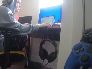 voyeurcam sexy little ana's Live Sex Cam Show