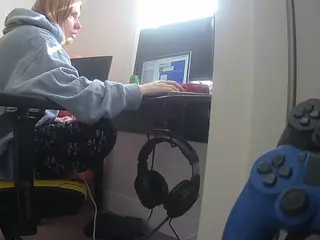 voyeurcam sexy little ana's Live Sex Cam Show