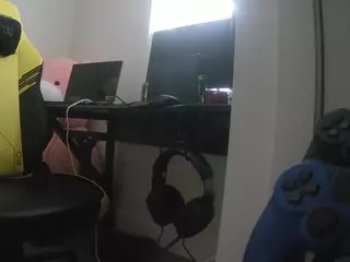 voyeurcam sexy little ana's Live Sex Cam Show