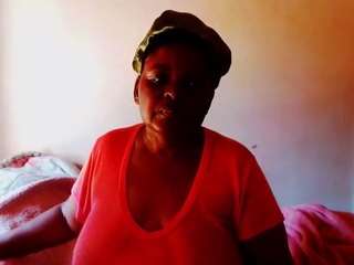 cocoflames75's CamSoda show and profile