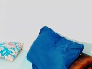 이 모델은 현재 라이브 중입니다. cocoflames75