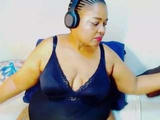 cocoflames75 Live Webcam on CamSoda
