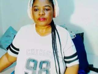 CocoFlames75 live webcam show