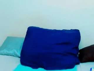 CocoFlames75 live webcam show