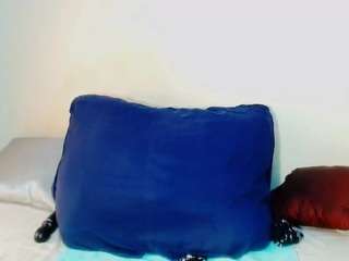 CocoFlames75 live webcam show