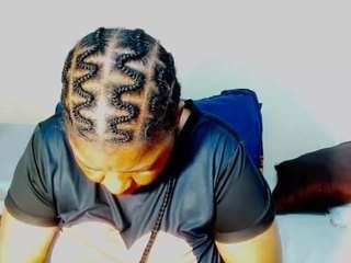 CocoFlames75 live webcam show