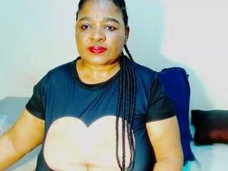 CocoFlames75 live webcam show