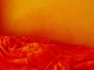 CocoFlames75 live webcam show