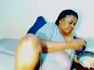 CocoFlames75 live webcam show