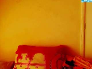 CocoFlames75 live webcam show