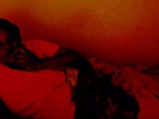 cocoflames75's live room