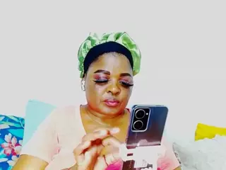 CocoFlames75's Live Sex Cam Show