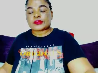 CocoFlames75's Live Sex Cam Show