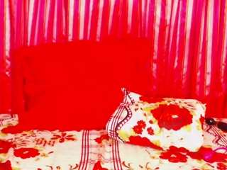 divinebooty93 webcam